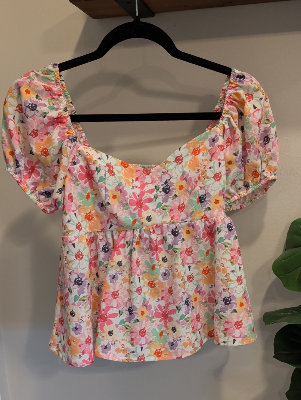 SHEIN White Multi Floral Puff Sleeve Peplum Top